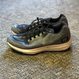 Water proof Nike tennis shoes.